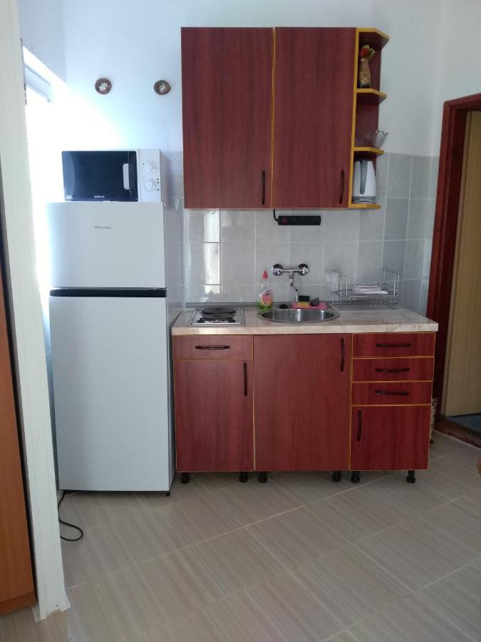 Apartment Stella Murter Esterno foto